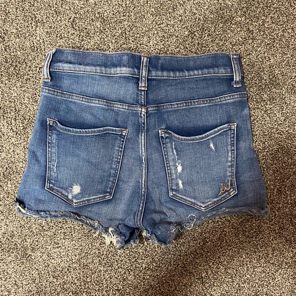 Express jean shorts - Picture 3 of 3